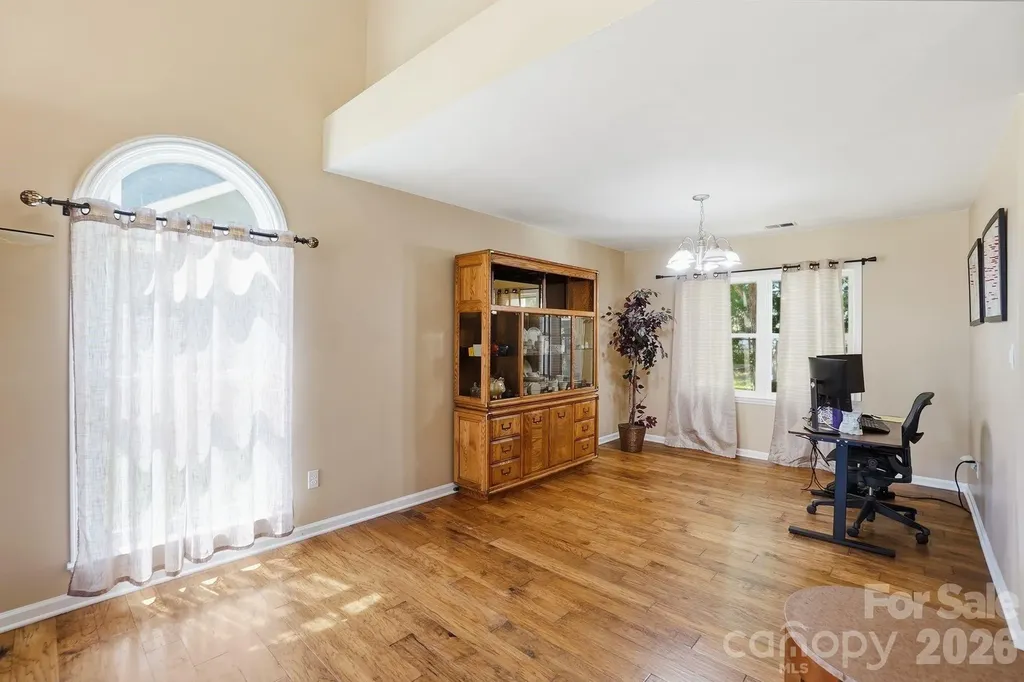 9912 Park Springs Court Charlotte NC 28210