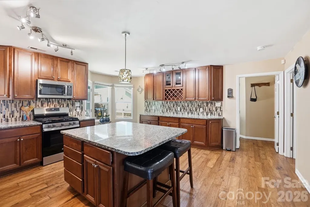 9912 Park Springs Court Charlotte NC 28210