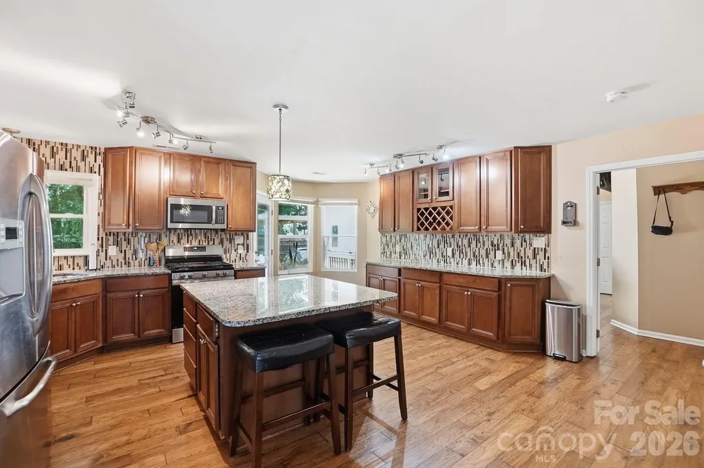 9912 Park Springs Court Charlotte NC 28210