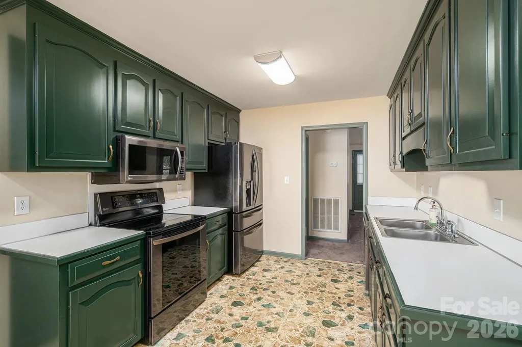 2316 Old Nc 27 Highway Mount Holly NC 28120
