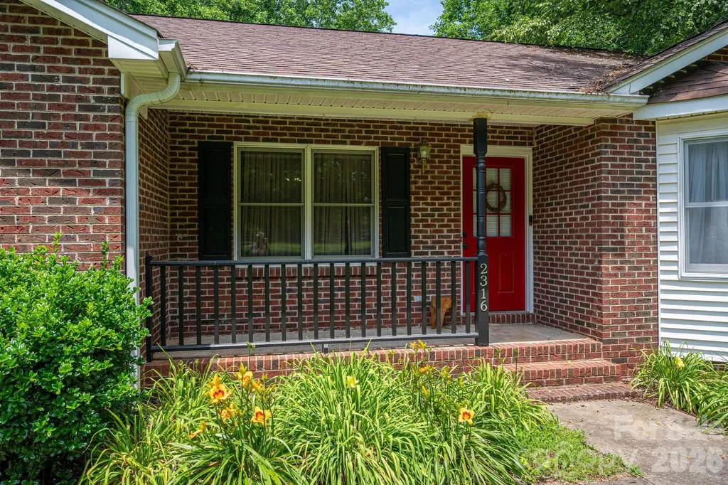 2316 Old Nc 27 Highway Mount Holly NC 28120
