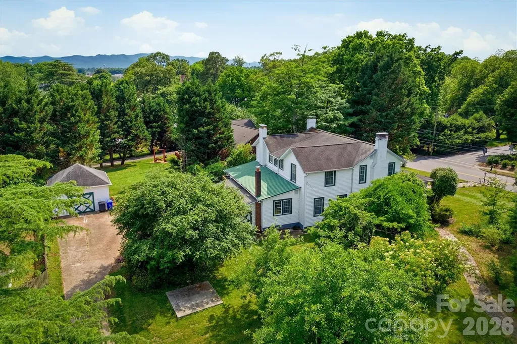 518 Lenoir Street Morganton NC 28655