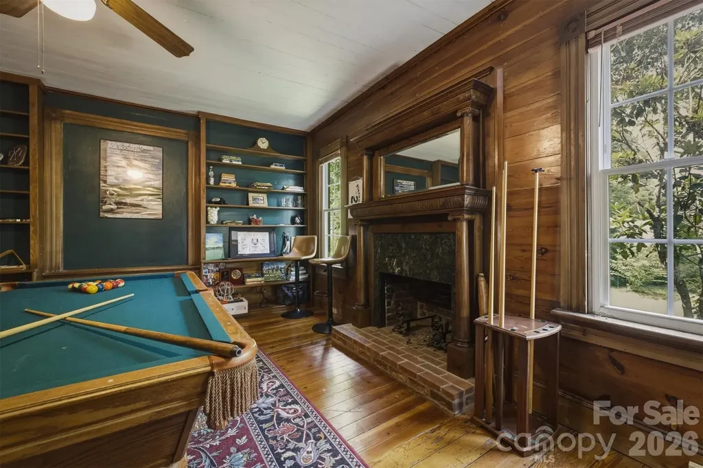 518 Lenoir Street Morganton NC 28655