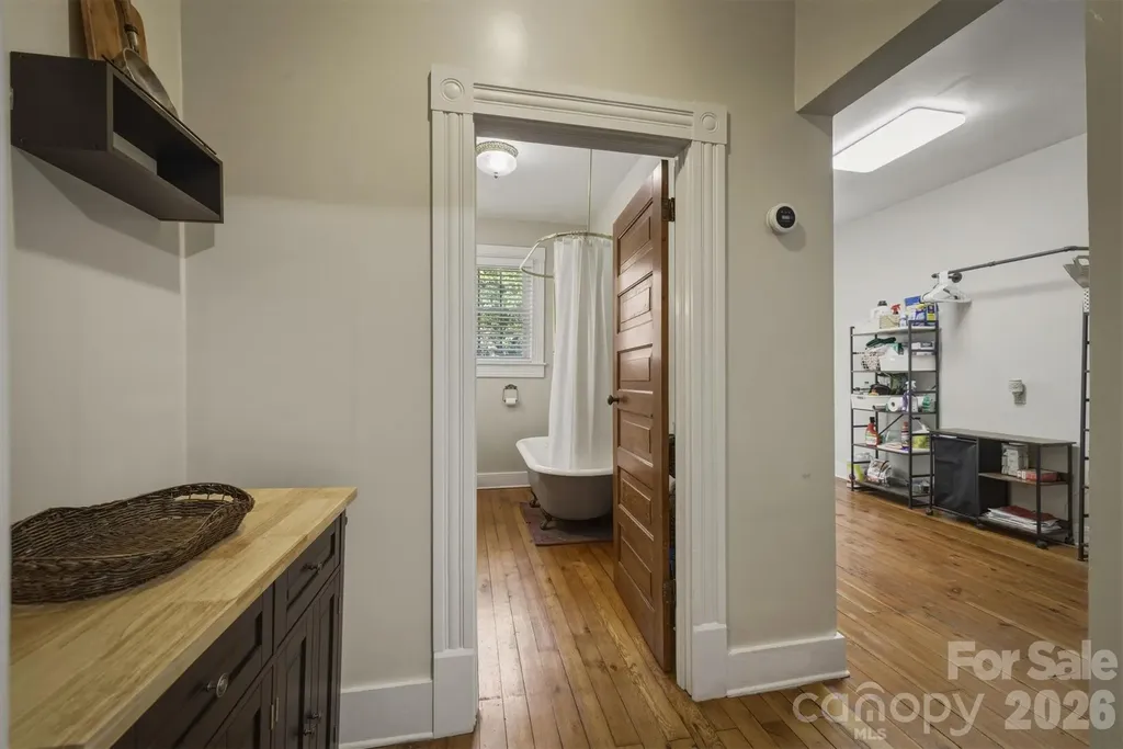 518 Lenoir Street Morganton NC 28655
