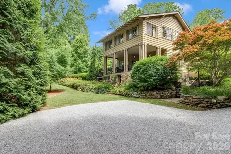75 Charles Street Saluda NC 28773