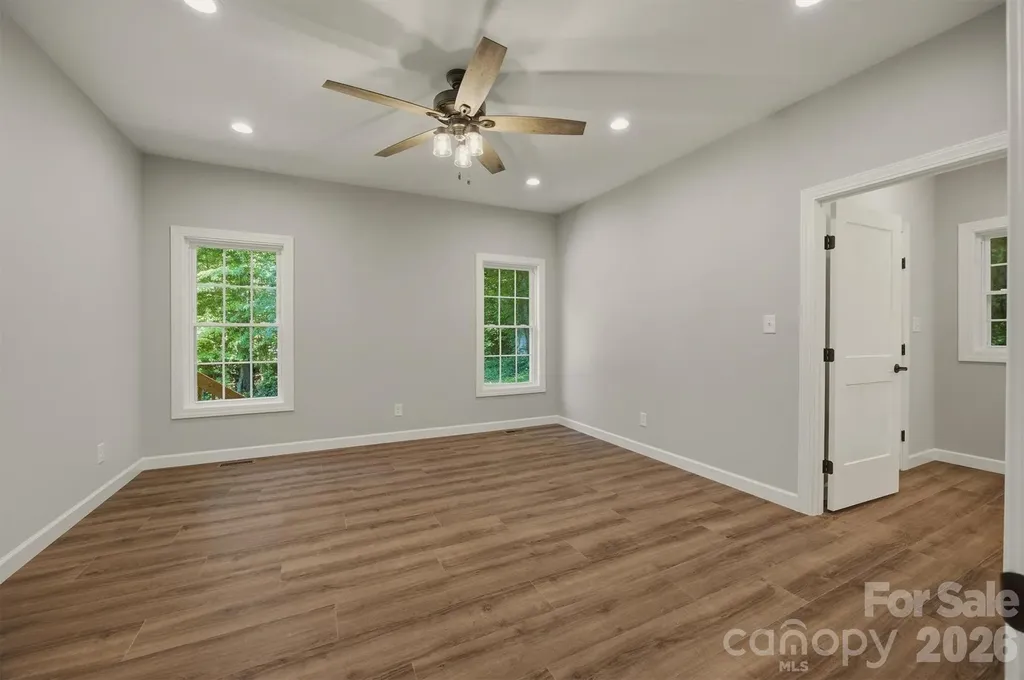 107 Meadow View Street Morganton NC 28655