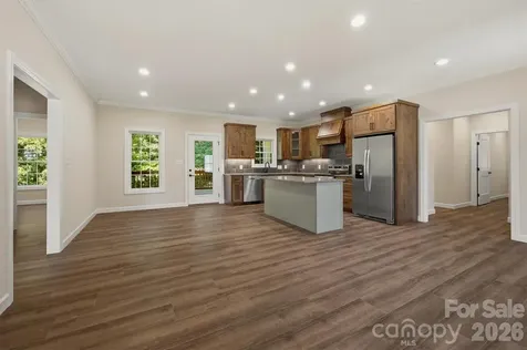 107 Meadow View Street Morganton NC 28655