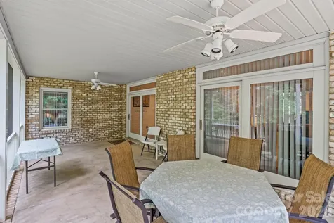 434 Yachtsman Point Lexington NC 27292