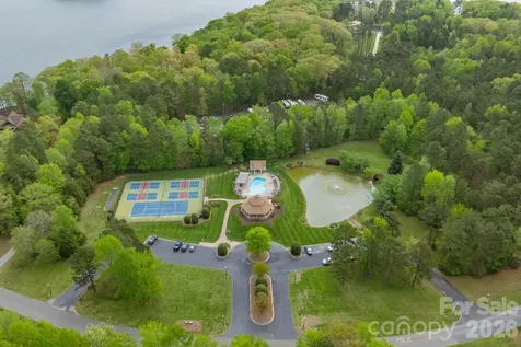434 Yachtsman Point Lexington NC 27292