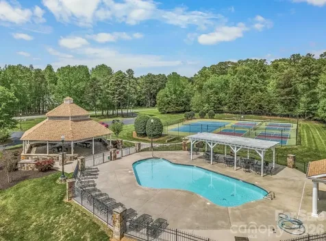 434 Yachtsman Point Lexington NC 27292