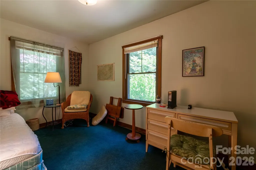60 Virgels Mountain Road Burnsville NC 28714