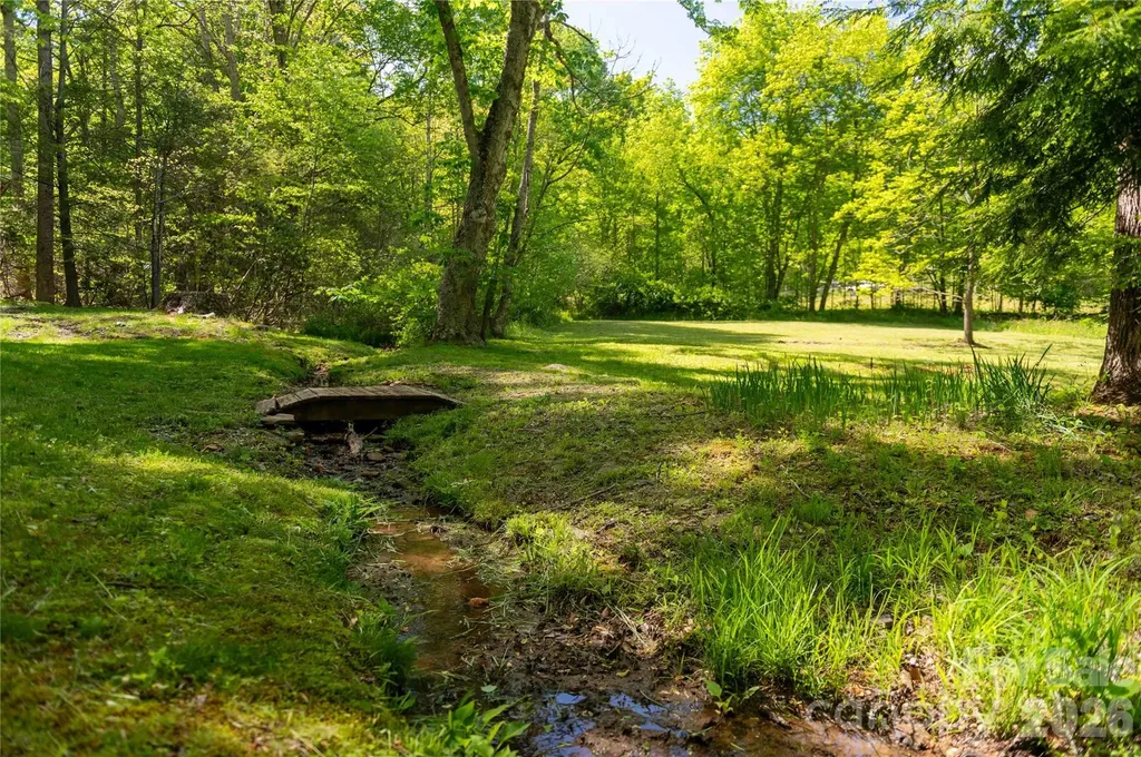 60 Virgels Mountain Road Burnsville NC 28714