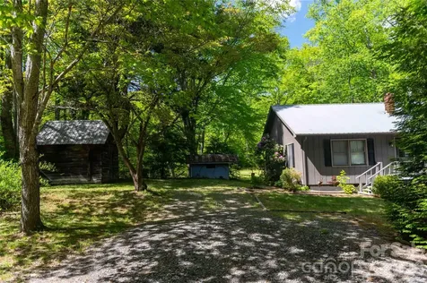60 Virgels Mountain Road Burnsville NC 28714