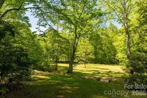 60 Virgels Mountain Road Burnsville NC 28714