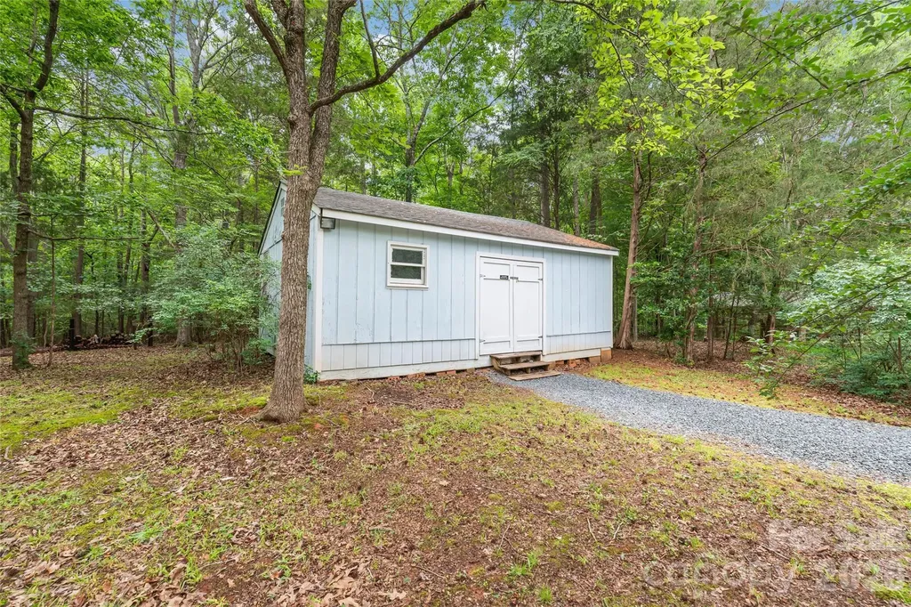 7012 Knotty Pine Road Waxhaw NC 28173
