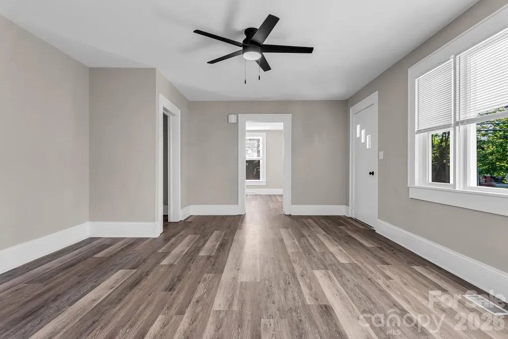 611 S Carolina Avenue Spencer NC 28159