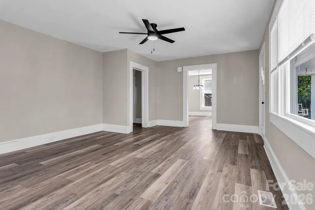 611 S Carolina Avenue Spencer NC 28159