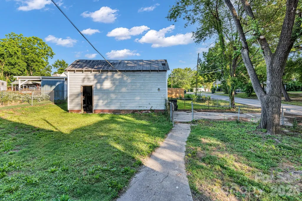 611 S Carolina Avenue Spencer NC 28159