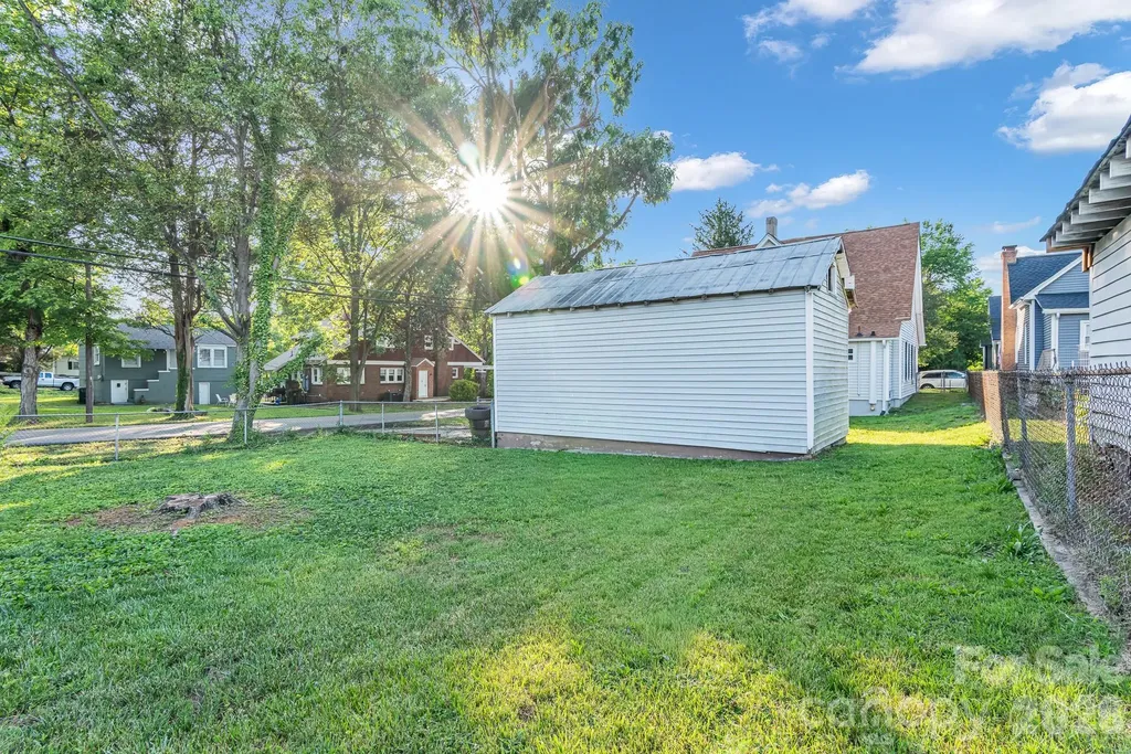 611 S Carolina Avenue Spencer NC 28159