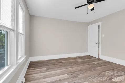 611 S Carolina Avenue Spencer NC 28159