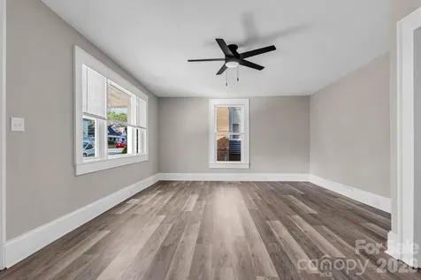 611 S Carolina Avenue Spencer NC 28159