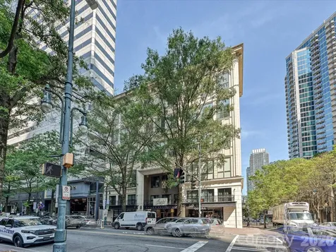 127 N Tryon Street Charlotte NC 28202