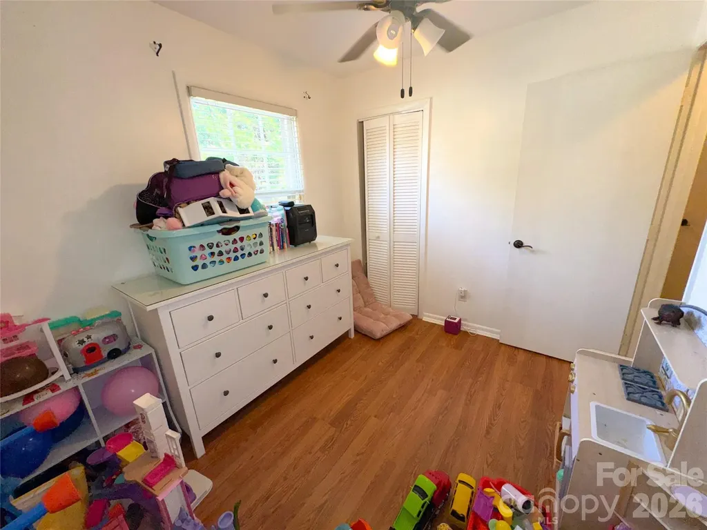 307 Meadowbrook Drive Newton NC 28658