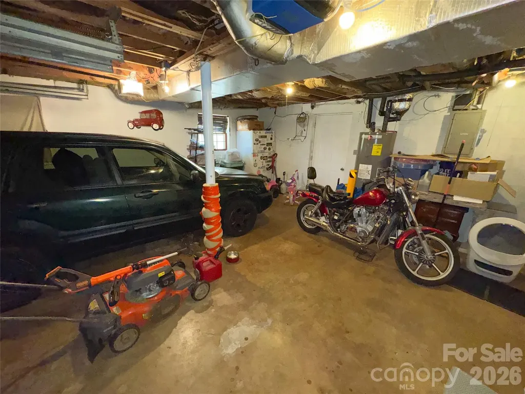 307 Meadowbrook Drive Newton NC 28658