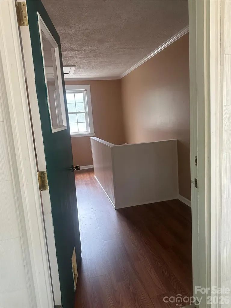 1407 N College Avenue Newton NC 28658