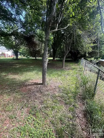 1407 N College Avenue Newton NC 28658