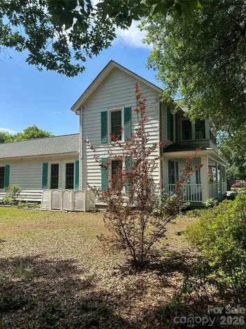 1407 N College Avenue Newton NC 28658