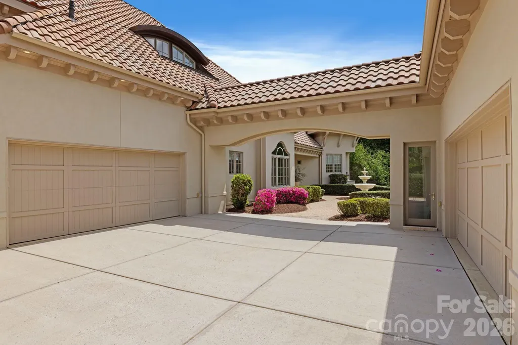 215 Milford Circle Mooresville NC 28117