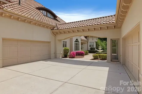 215 Milford Circle Mooresville NC 28117