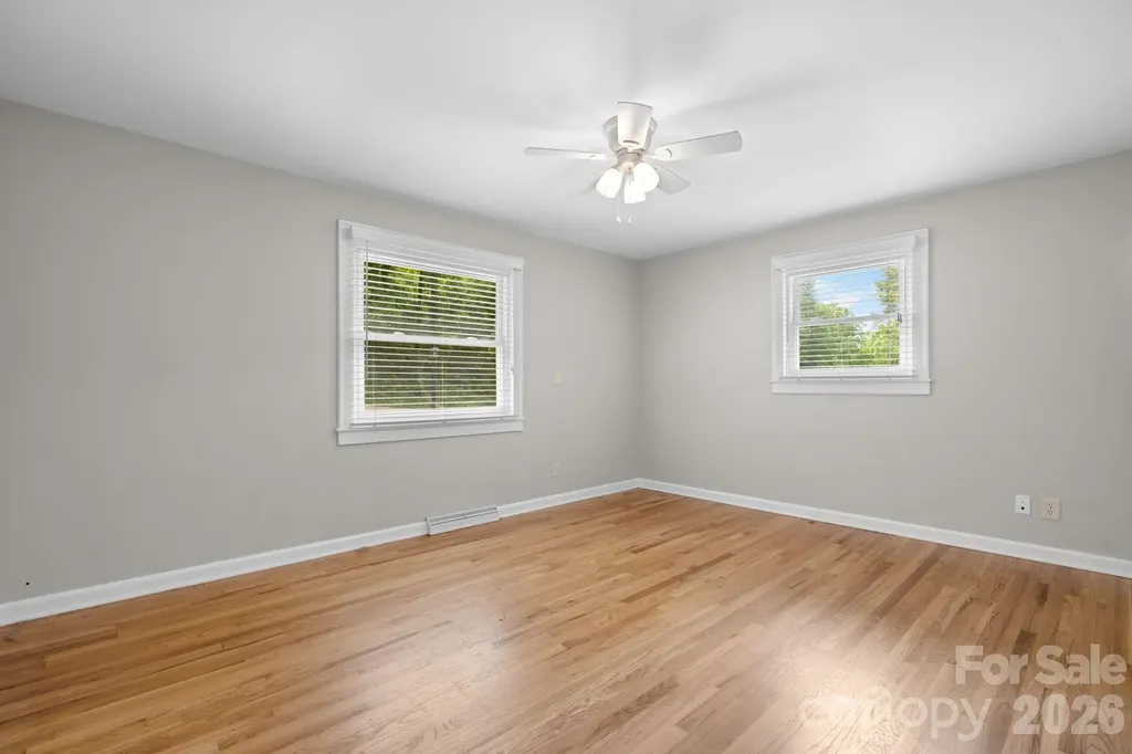 4073 226 A Highway Marion NC 28752