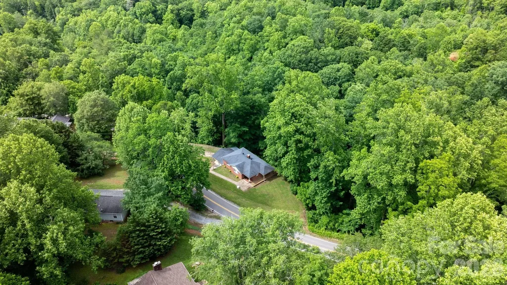 4073 Nc 226a Highway Marion NC 28752