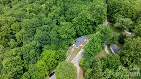 4073 226 A Highway Marion NC 28752