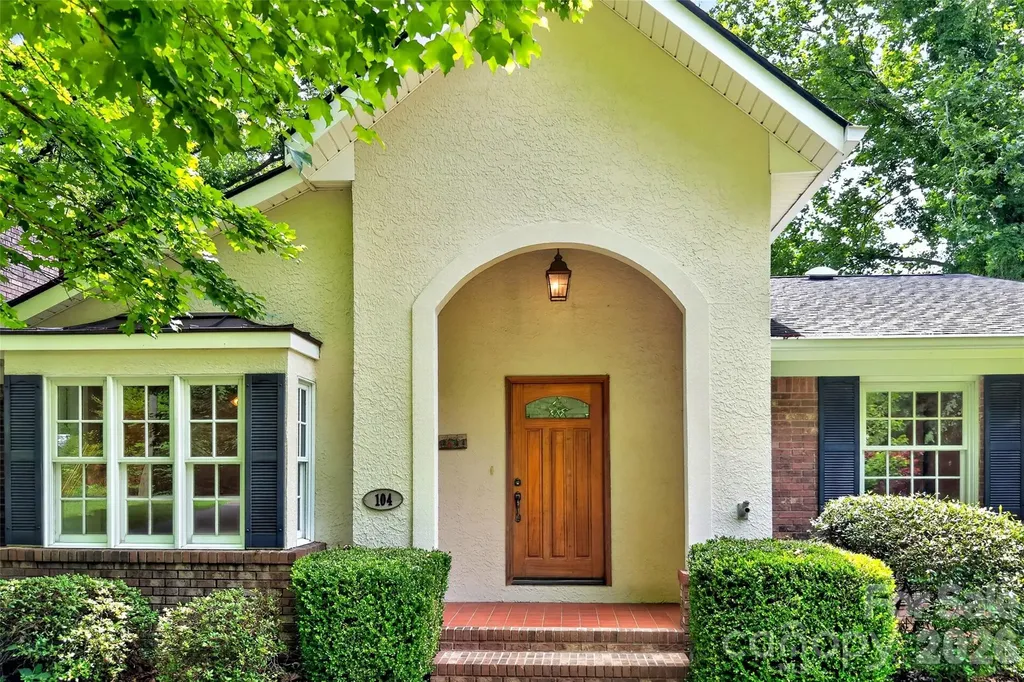 104 Valley Vista Drive Black Mountain NC 28711