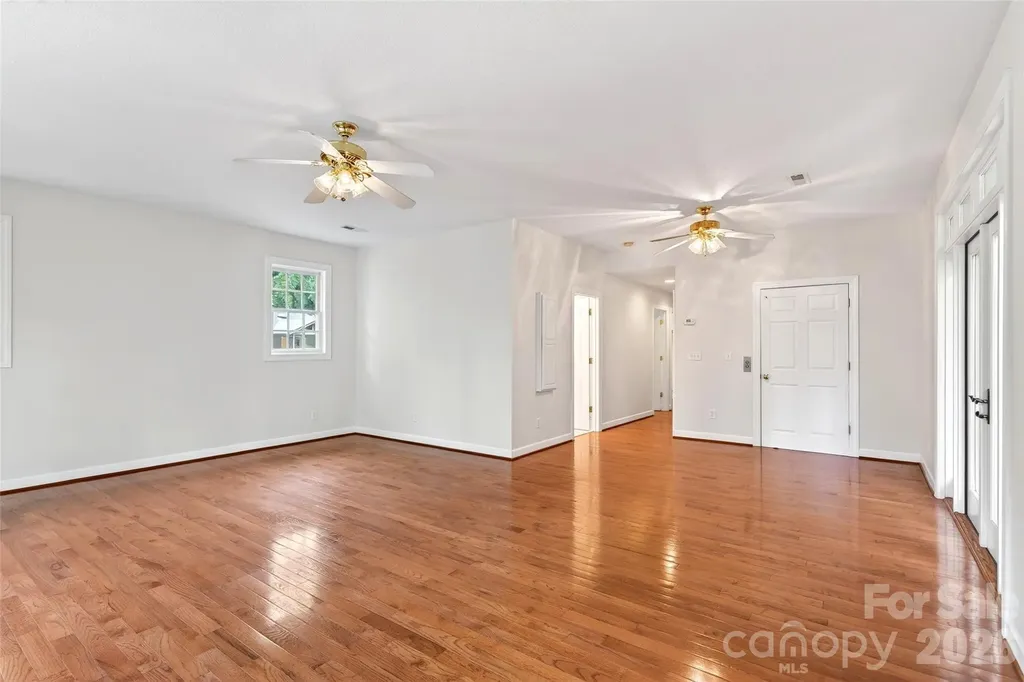 104 Valley Vista Drive Black Mountain NC 28711