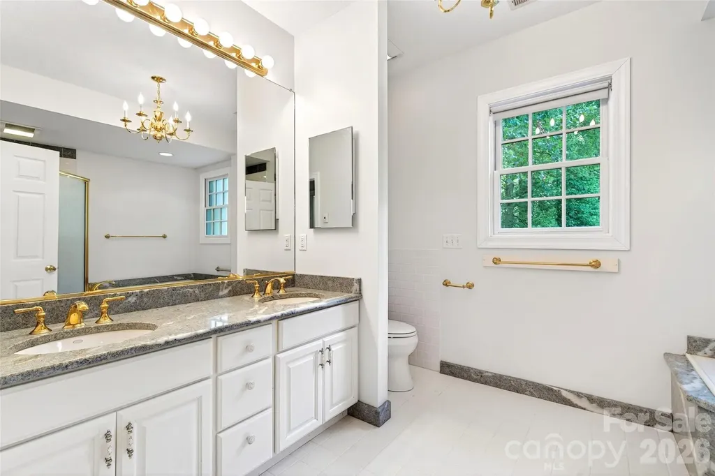 104 Valley Vista Drive Black Mountain NC 28711