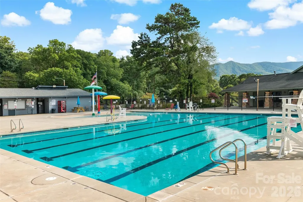 104 Valley Vista Drive Black Mountain NC 28711
