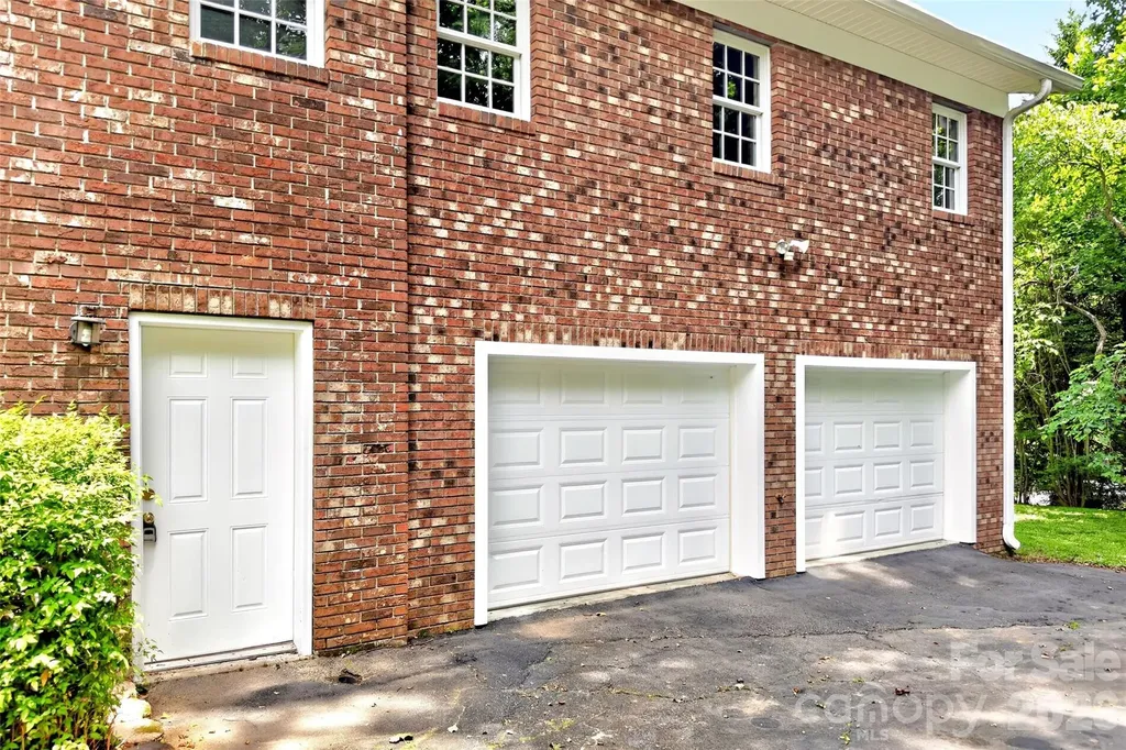 104 Valley Vista Drive Black Mountain NC 28711