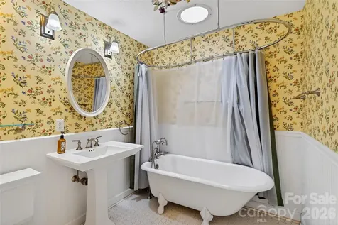 104 Valley Vista Drive Black Mountain NC 28711