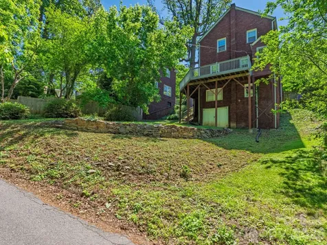 15 Sylvan Avenue Asheville NC 28801