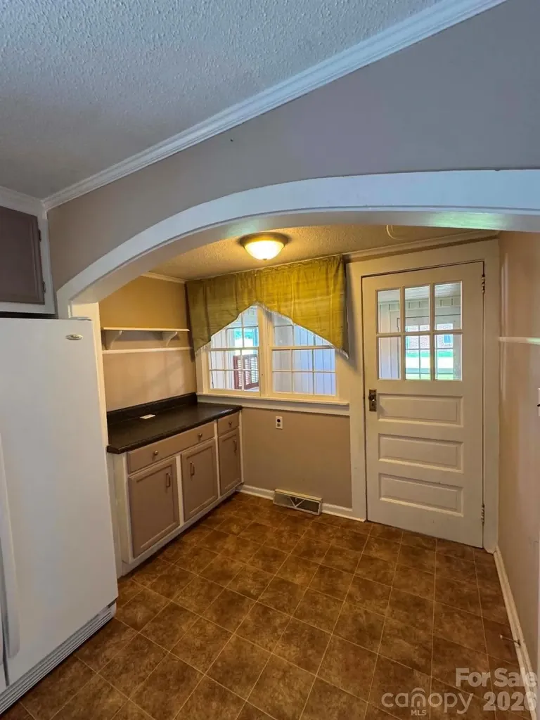 1230 Zephyr Mountain Park Road State Road NC 28676