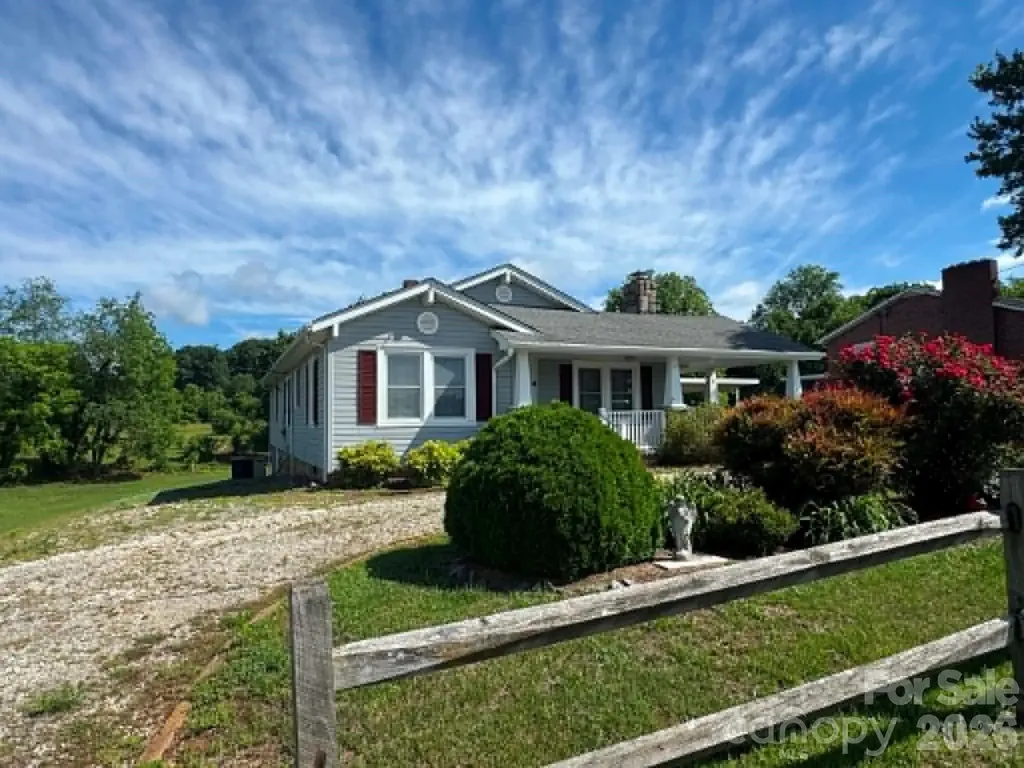 1230 Zephyr Mountain Park Road State Road NC 28676