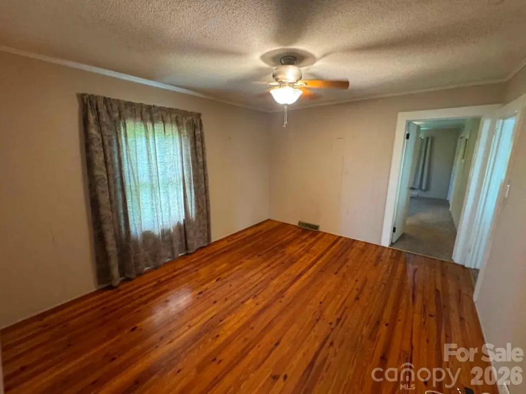 1230 Zephyr Mountain Park Road State Road NC 28676