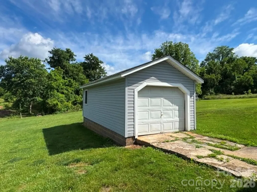 1230 Zephyr Mountain Park Road State Road NC 28676