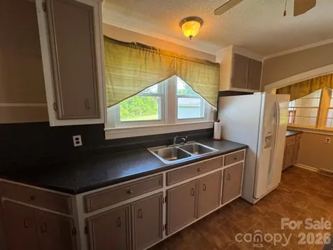 1230 Zephyr Mountain Park Road State Road NC 28676