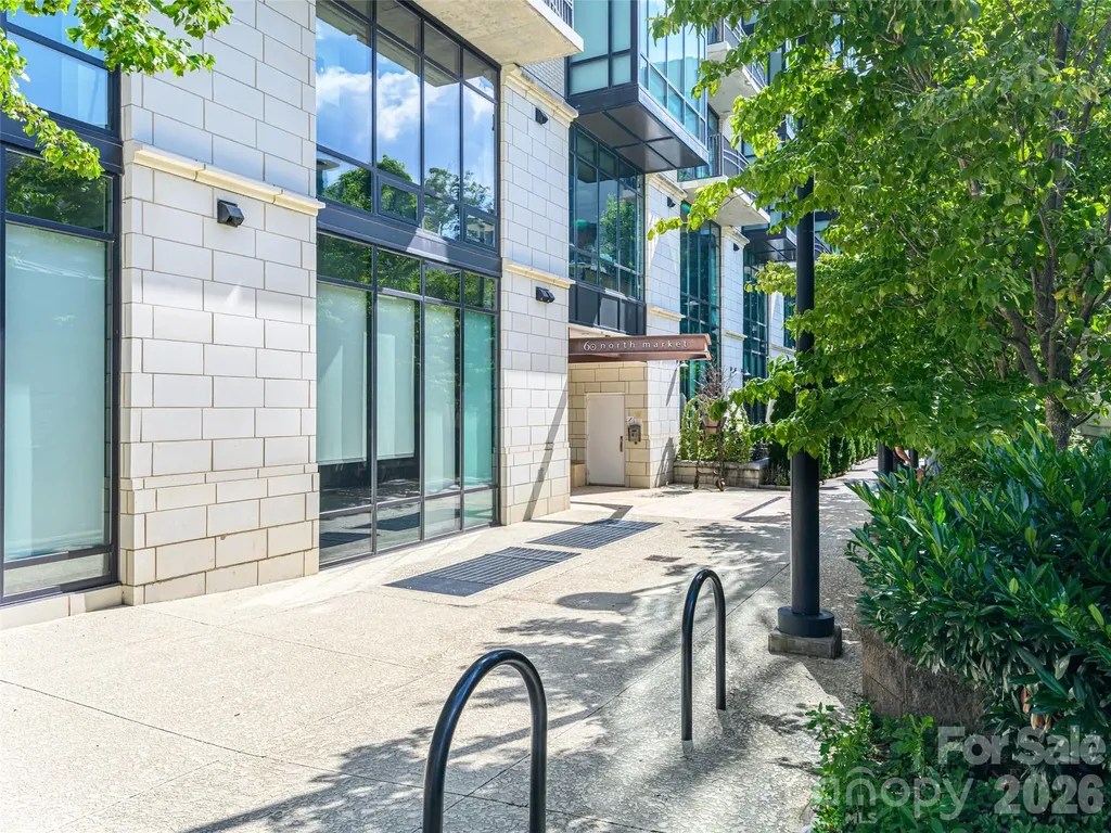60 N Market Street Asheville NC 28801
