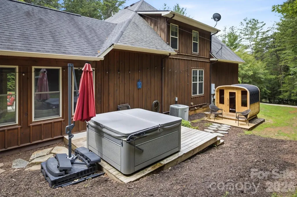 2185 Cottage Park Road Morganton NC 28655